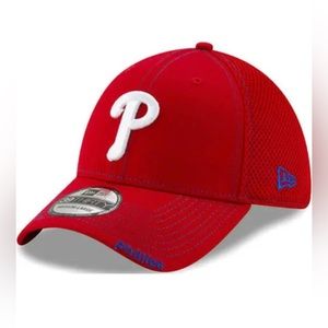 New Era Men's MED-LG Philadelphia Phillies Red Neo 39THIRTY Flex Fitted Hat Cap